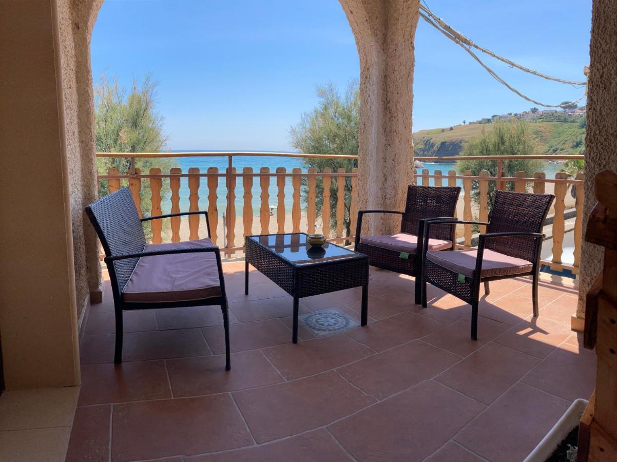 Noemi Holiday House Agnone Bagni Exteriör bild