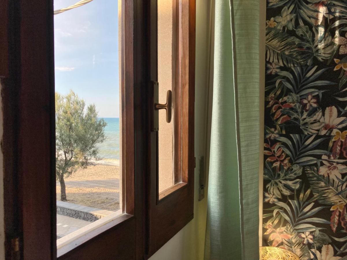 Noemi Holiday House Agnone Bagni Exteriör bild