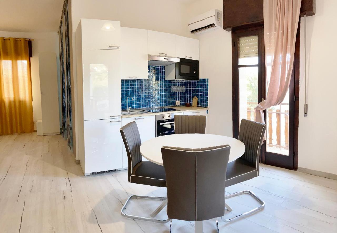 Noemi Holiday House Agnone Bagni Exteriör bild