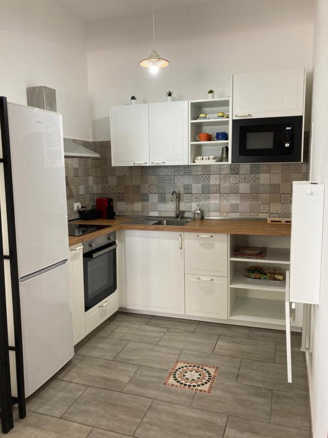 Noemi Holiday House Agnone Bagni Exteriör bild